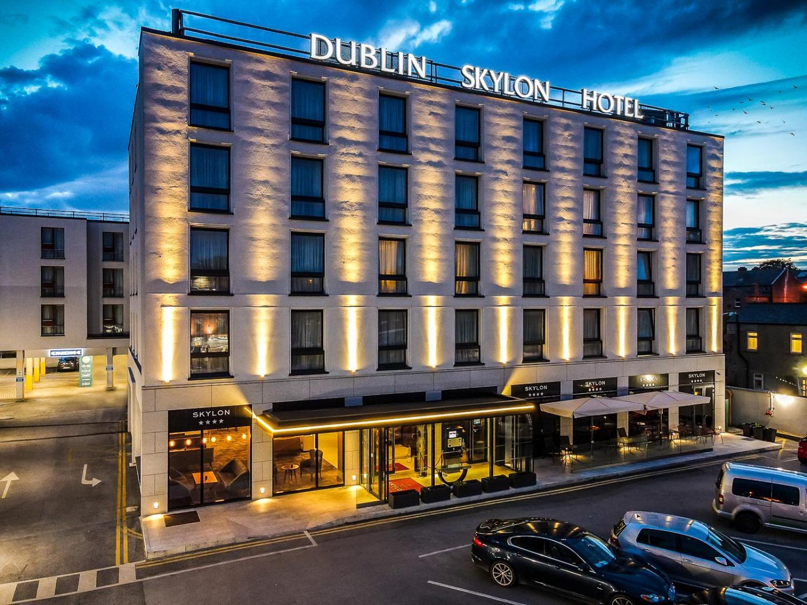 Dublin Skylon Hotel — Fotos 1